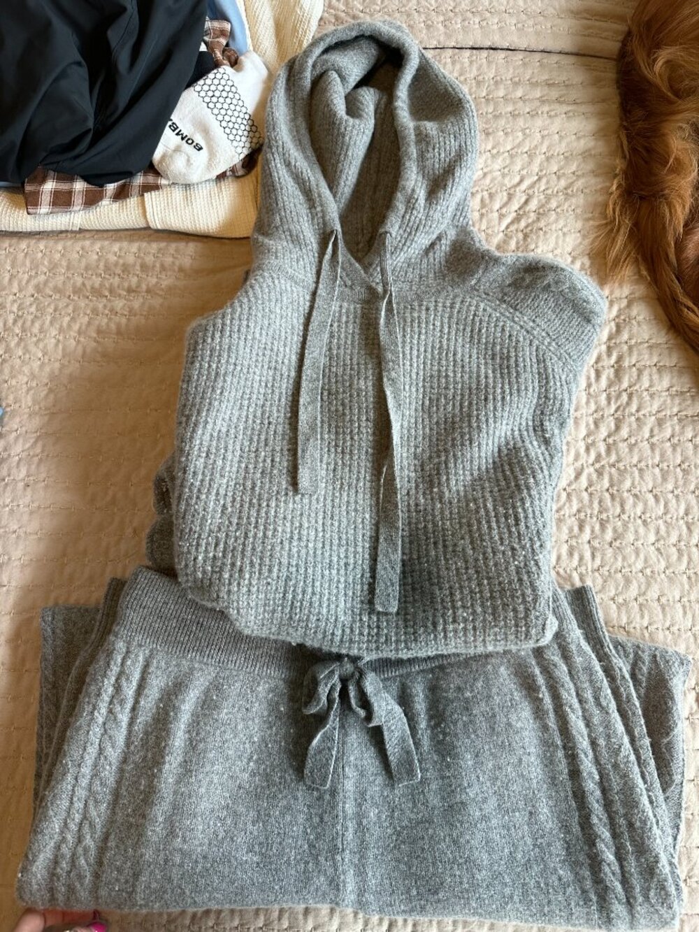 Cashmere Knit Sweat Set - Picture 6 of 7